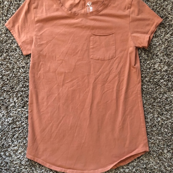 Alpha Forward Scoop Pocket Tee - Picture 3 of 8
